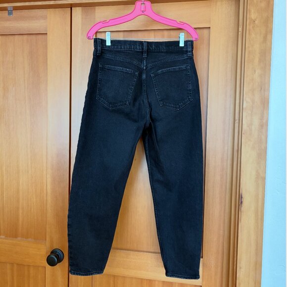Abercrombie 80's High Rise Mom Jean - Picture 2 of 3